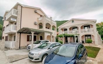 Apartmani Jančić, private accommodation in city Baošići, Montenegro